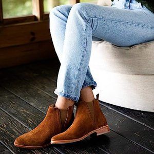 New Nisolo Everyday Chelsea Boots - Nutmeg Brown Suede Size 7.5